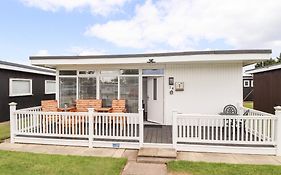 28 Cherry Park